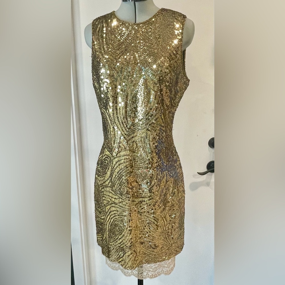 Vintage Gold Sequin Mini Sheath Dress, Deco pattern, zip, unlined, sz8